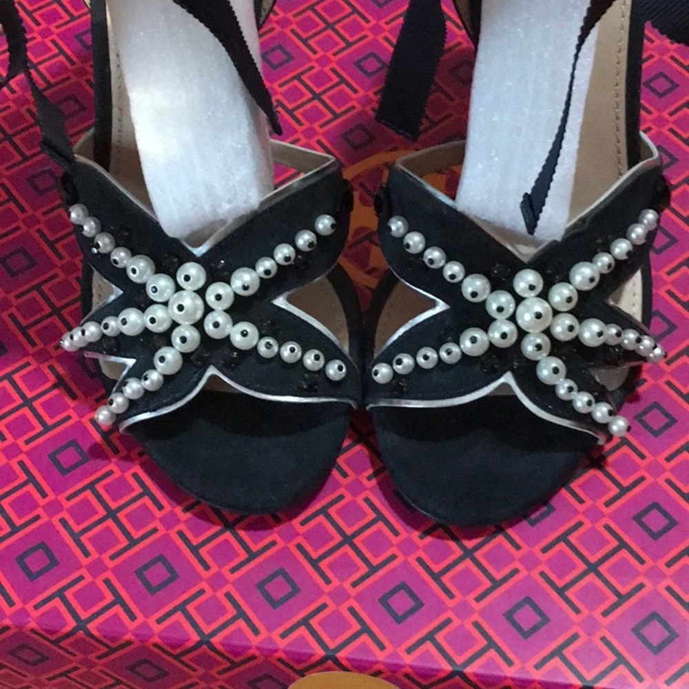 Tory Burch - Picture 2 of 7